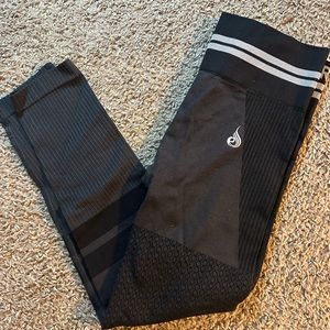 Ryderwear Black Leggings - Small
